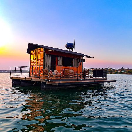 House Boat "Faroeste Caboclo" Brasilia Exterior photo