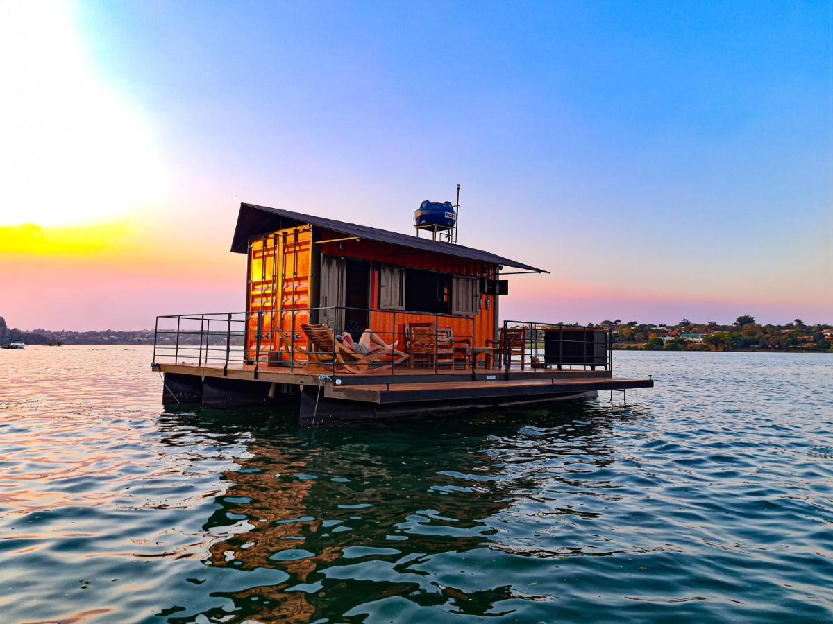 House Boat "Faroeste Caboclo" Brasilia Exterior photo